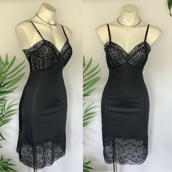 v i n t a g e :: Van Raalte 60s Floral Lace Nylon Slip Dress Mesh - Picture 9 of 15